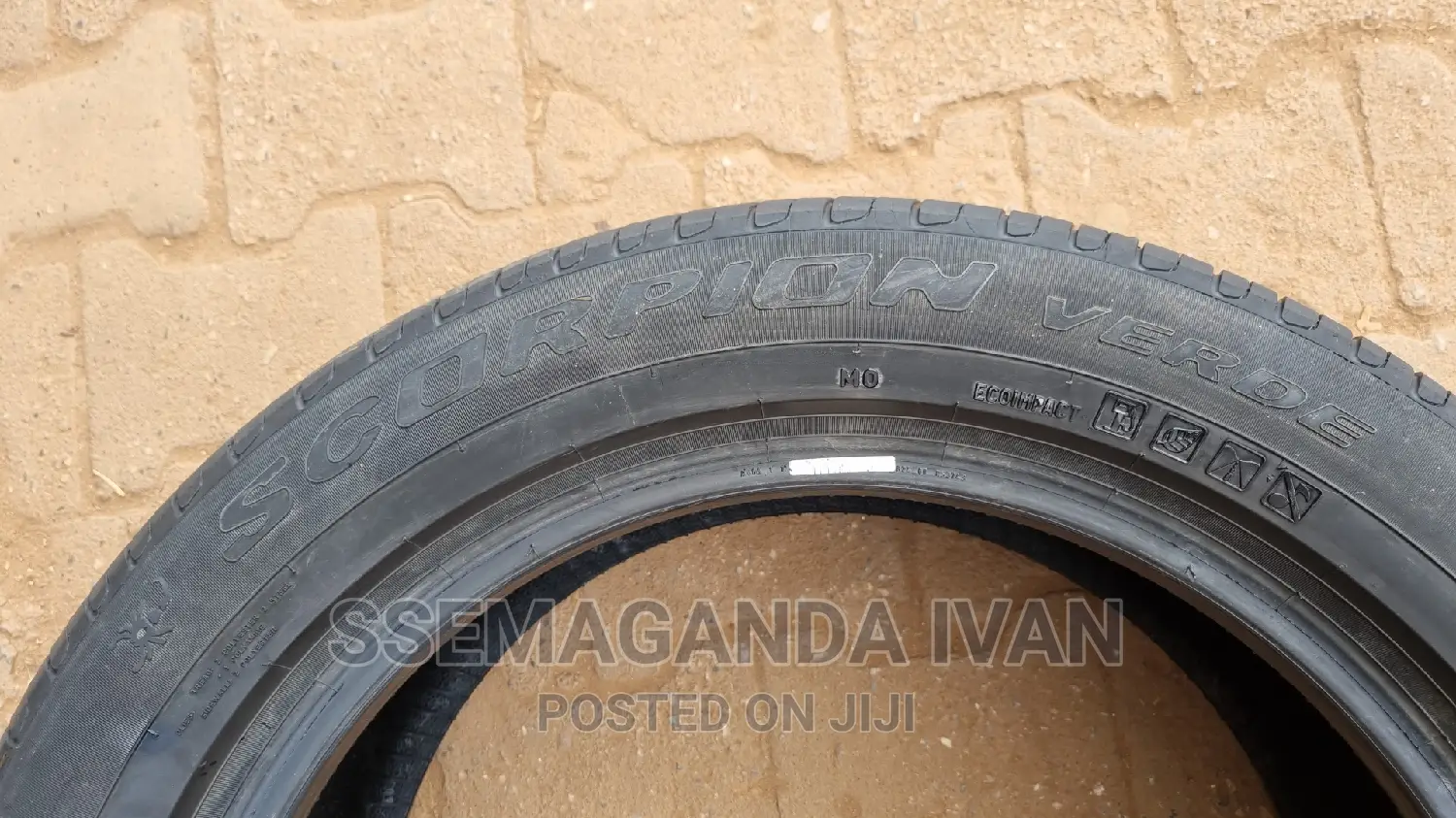 255/50r19 Pirelli Foreign Used Tire