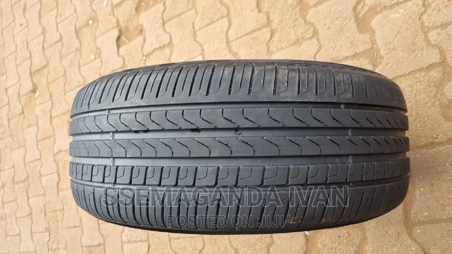 255/50r19 Pirelli Foreign Used Tire