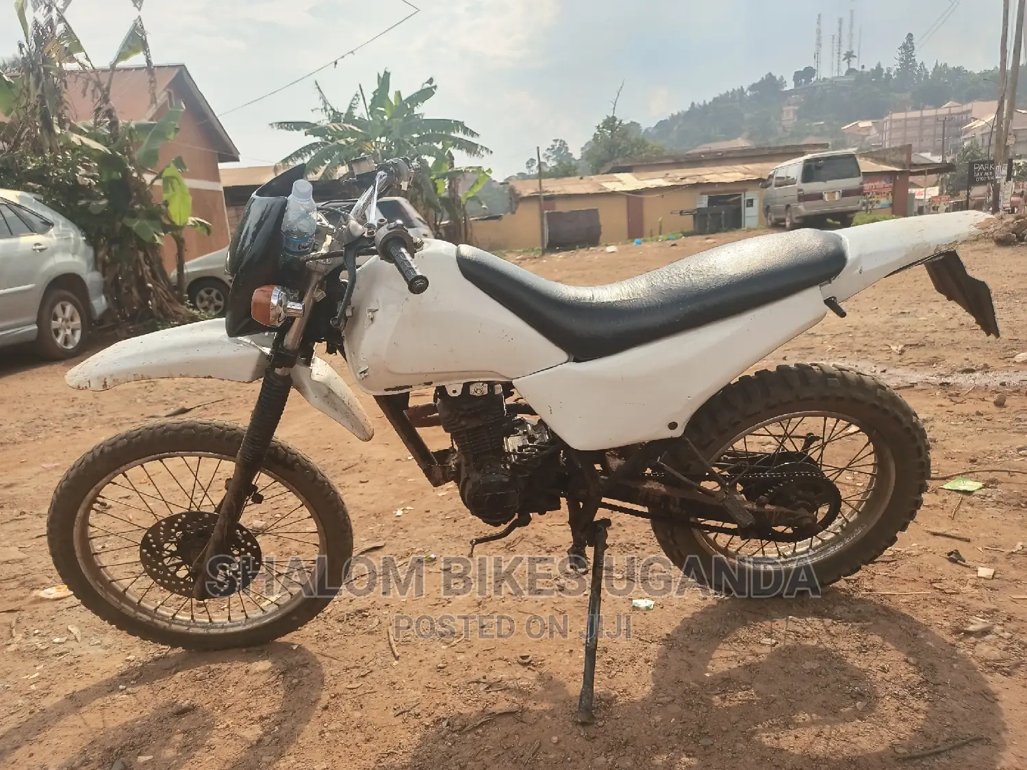 Honda Super Hawk 2018 White
