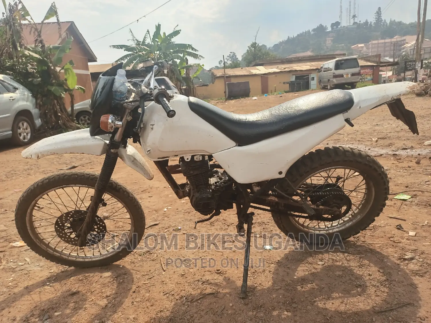 Honda Super Hawk 2018 White