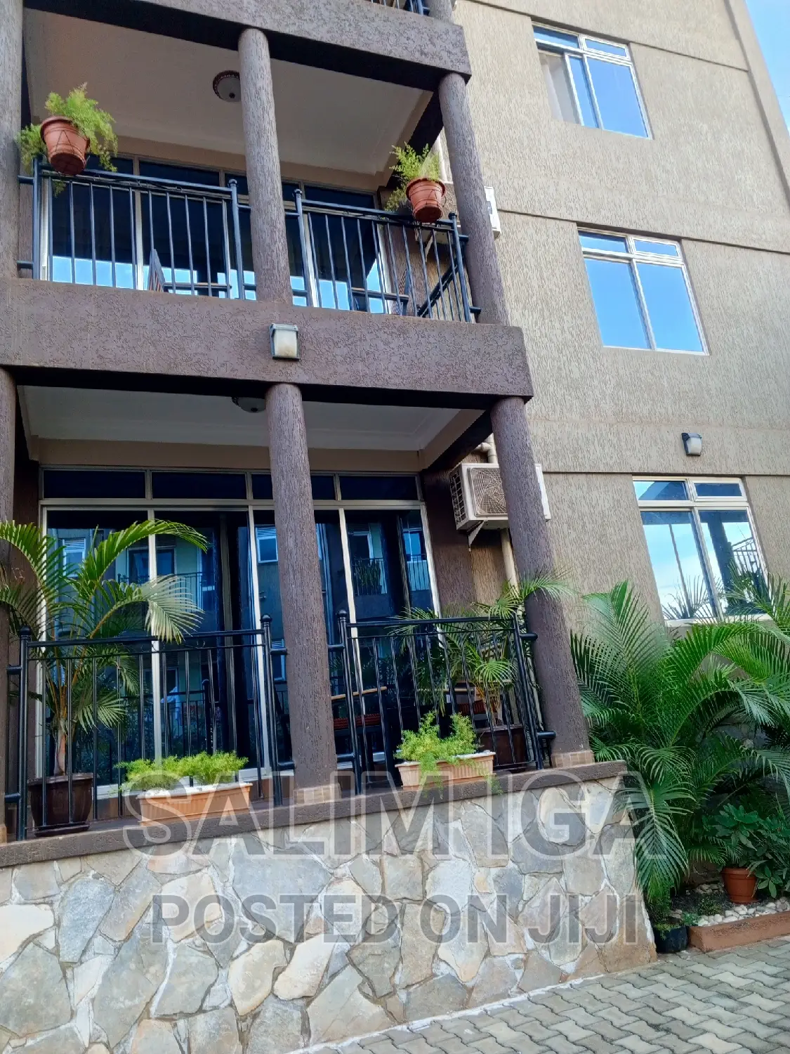 Furnished 2bdrm Block of Flats in Kololo Property, Central Division