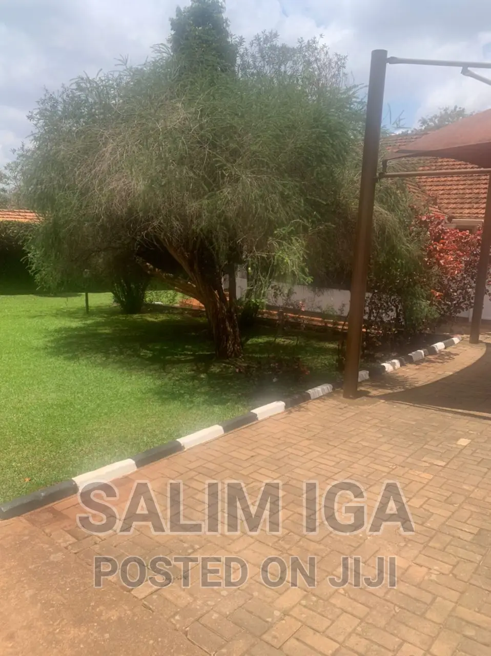 4bdrm Bungalow in Kololo Property, Central Division for rent