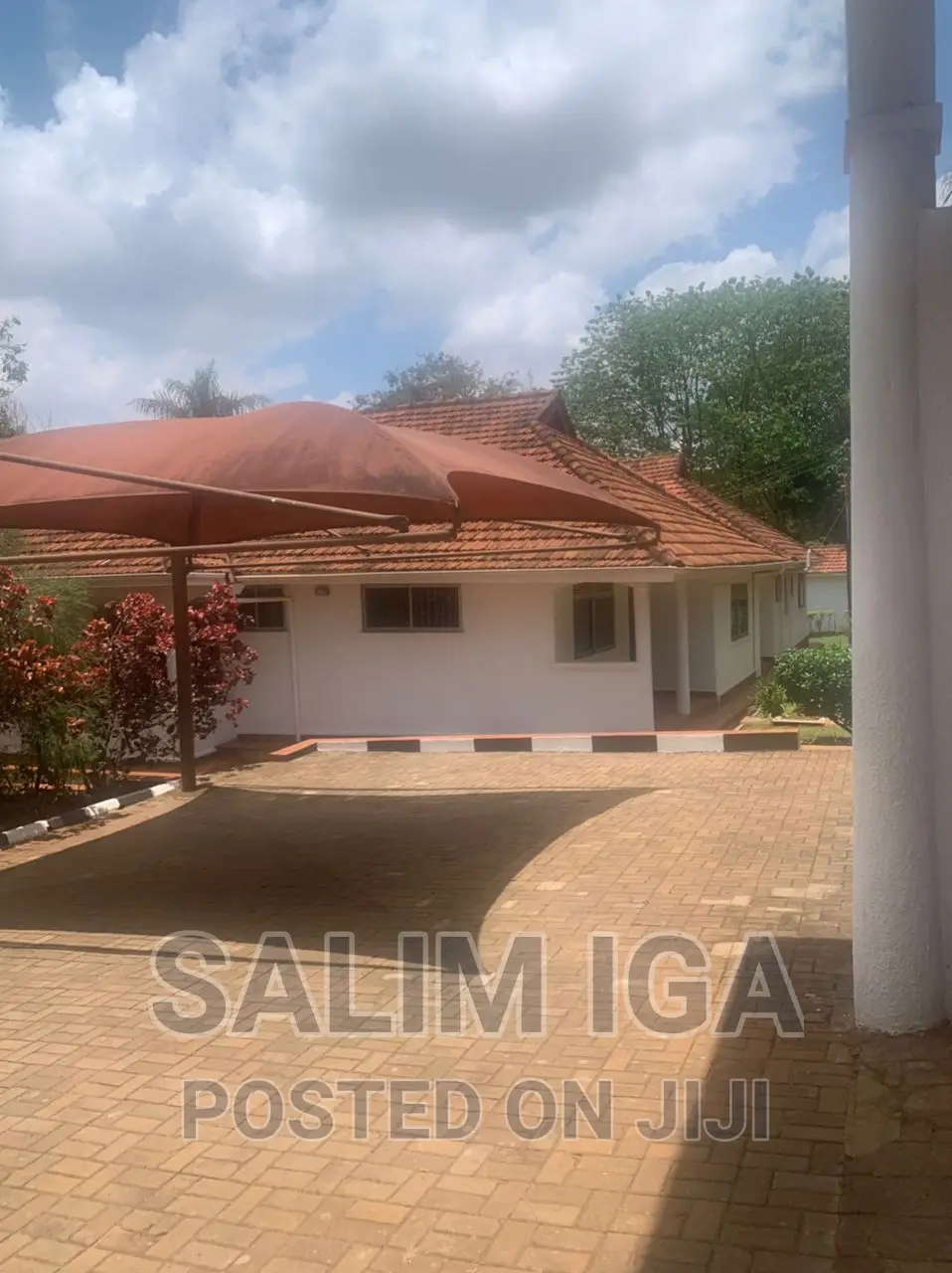 4bdrm Bungalow in Kololo Property, Central Division for rent