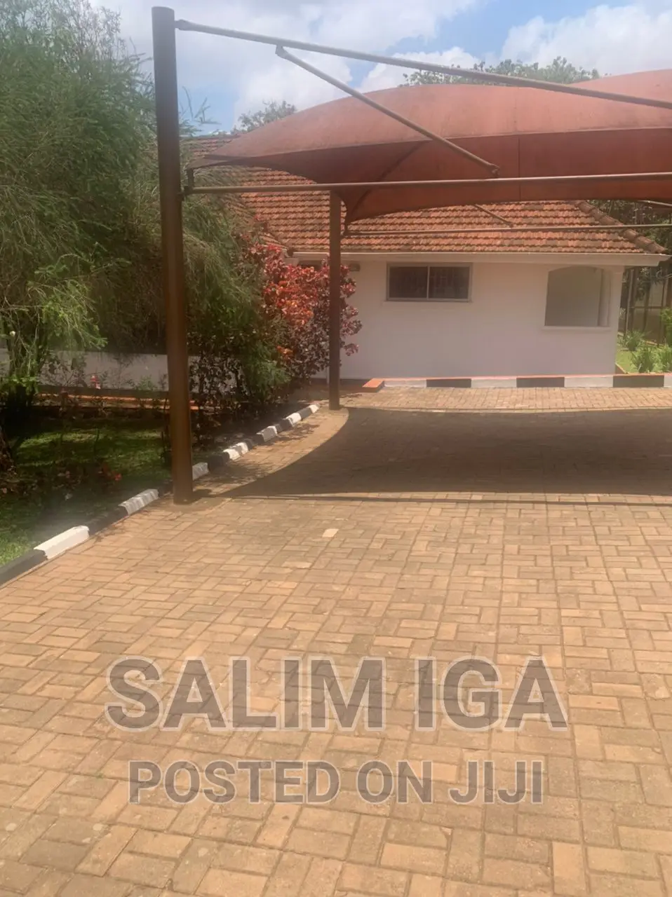 4bdrm Bungalow in Kololo Property, Central Division for rent