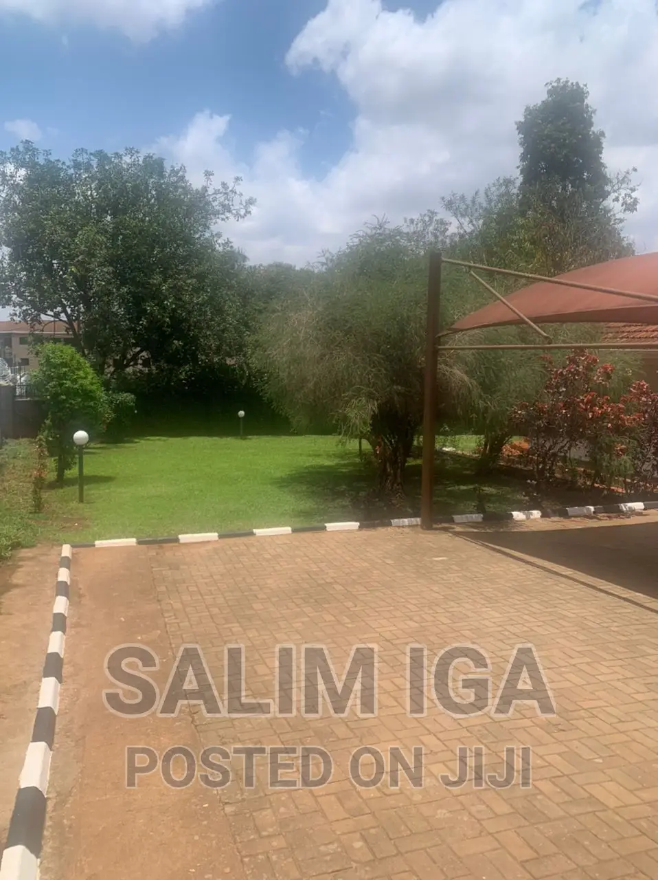 4bdrm Bungalow in Kololo Property, Central Division for rent