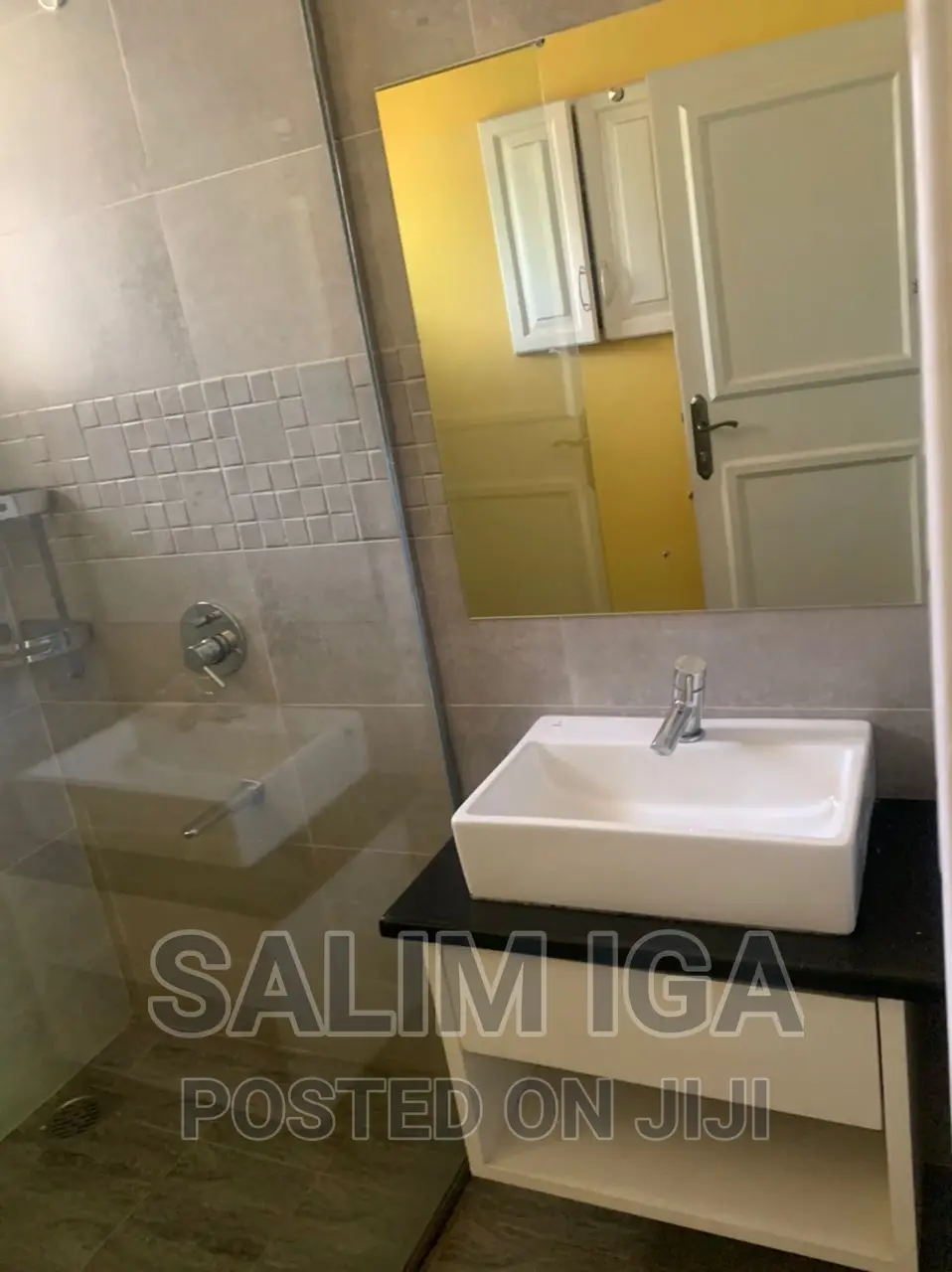 4bdrm Bungalow in Kolo Property, Central Division for rent