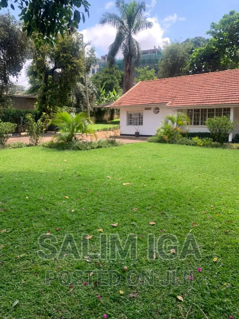 4bdrm Bungalow in Kolo Property, Central Division for rent