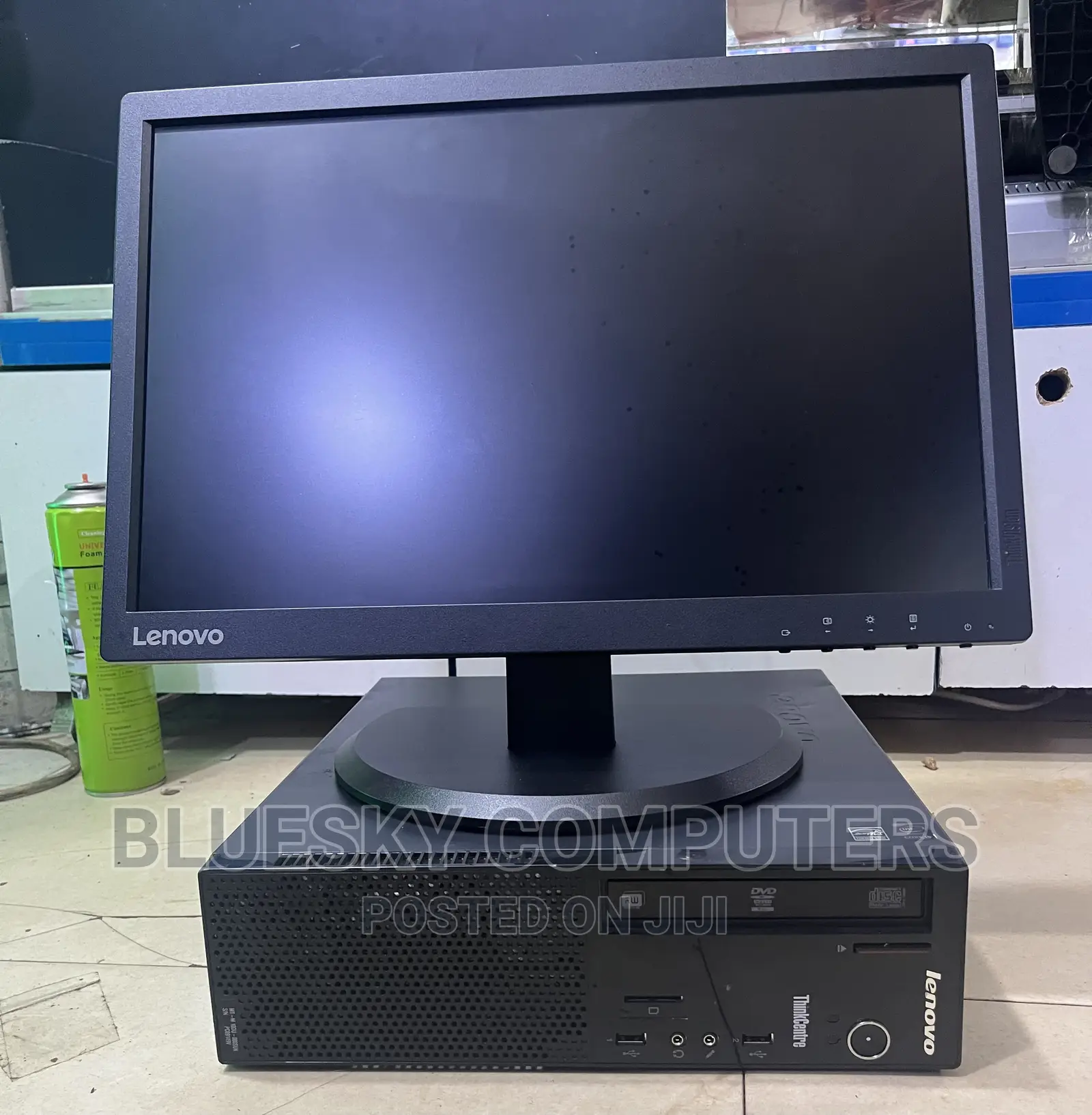 Desktop Computer Lenovo 4GB Intel Core I5 HDD 500GB