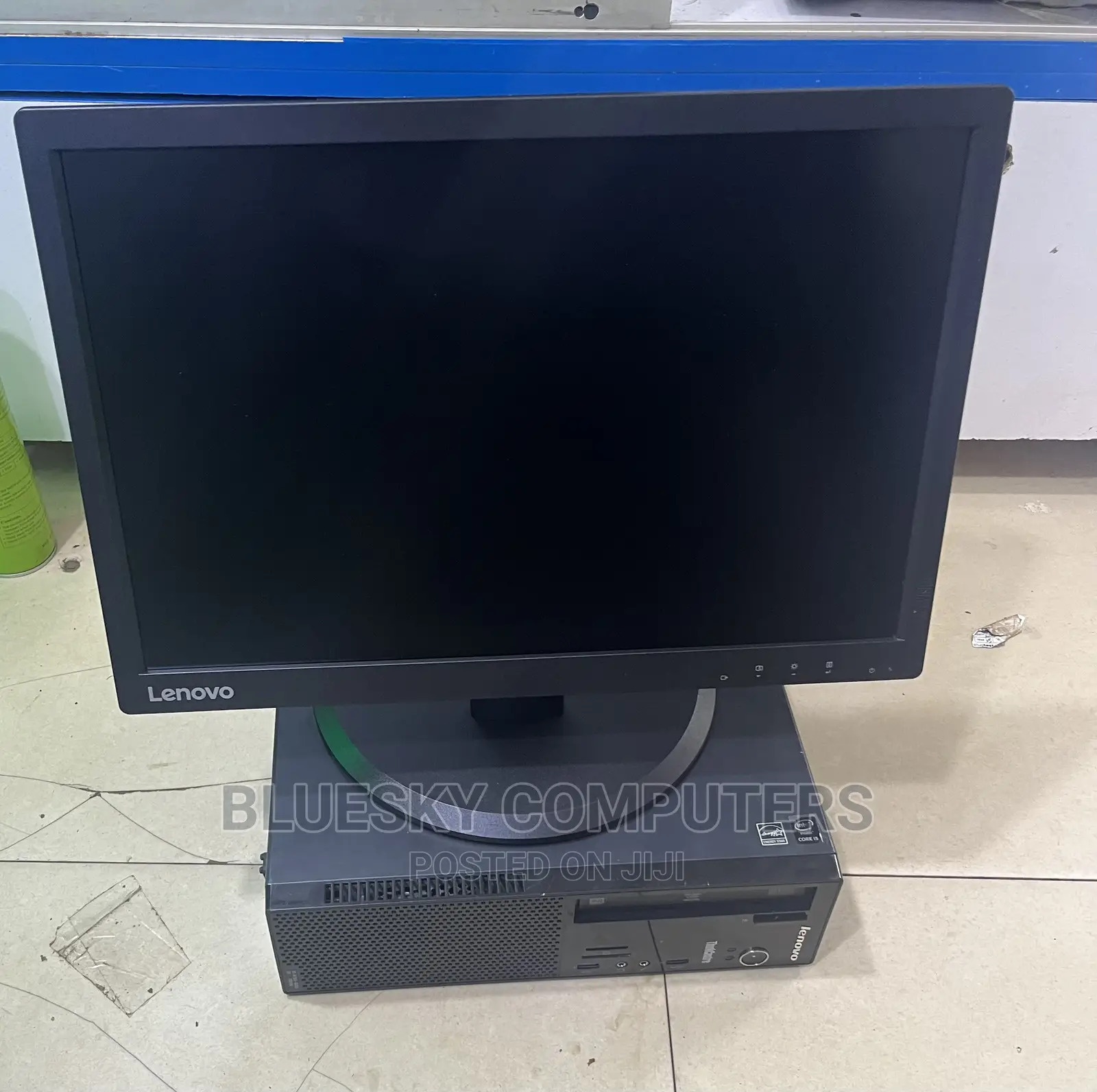 Desktop Computer Lenovo 4GB Intel Core I5 HDD 500GB