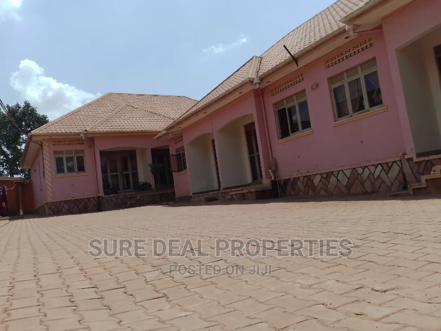 1bdrm House in Kira- Kiyinda Estate for sale