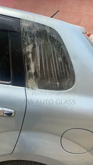 Windscreen Glass, Door Glass ,And Boot Glasses