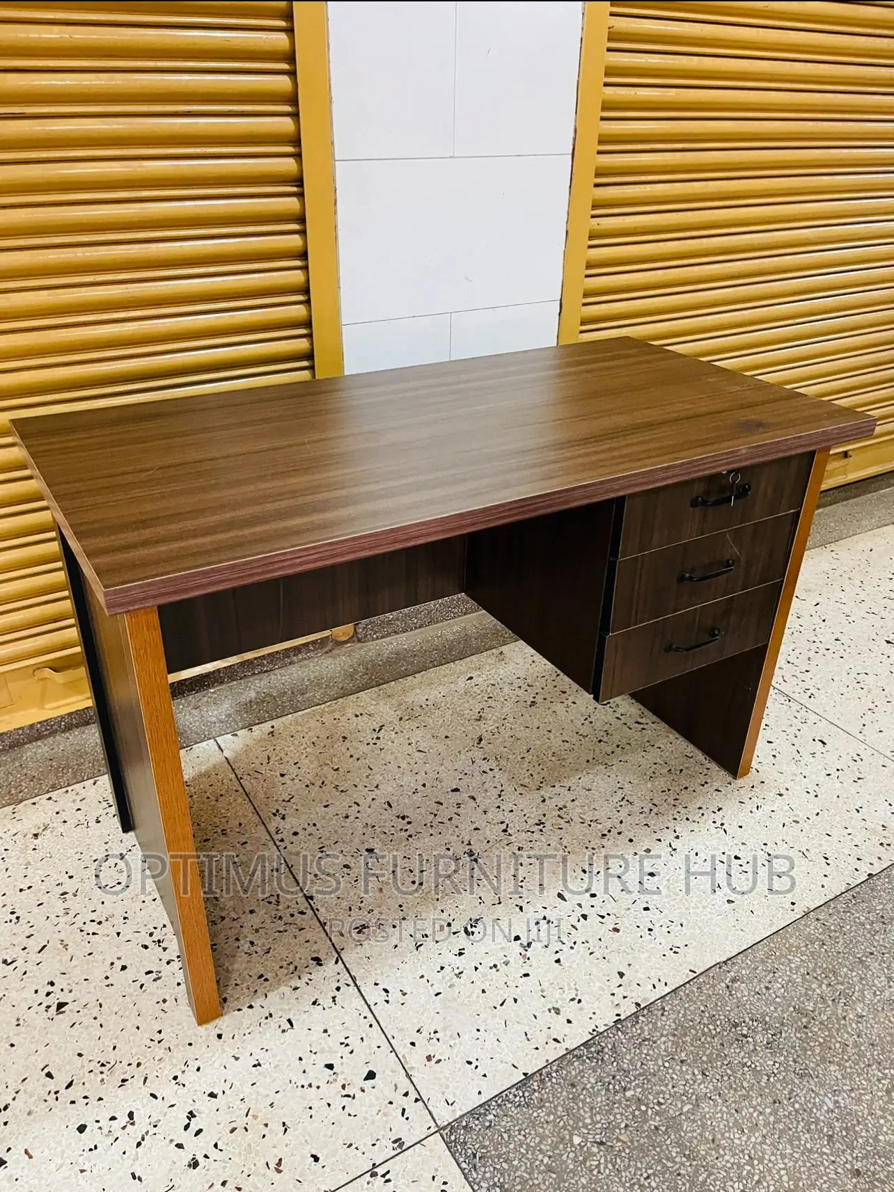 Office Desk (1.2meters)
