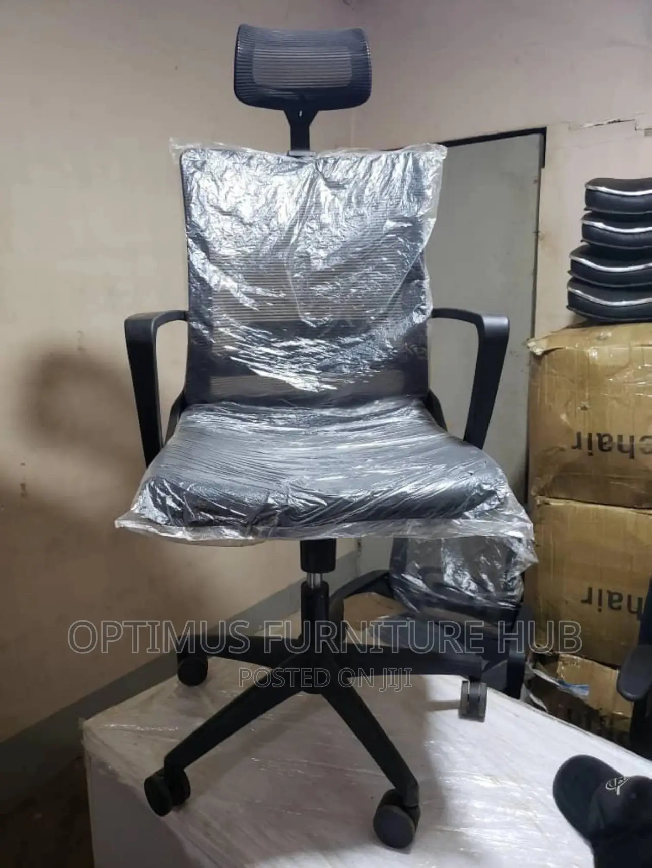Office Chair (Headrest)