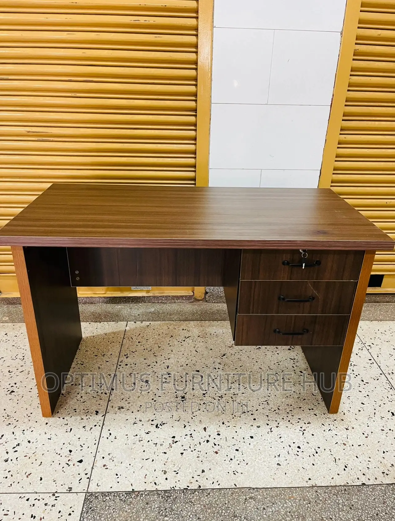 Office Desk (1.2meters)