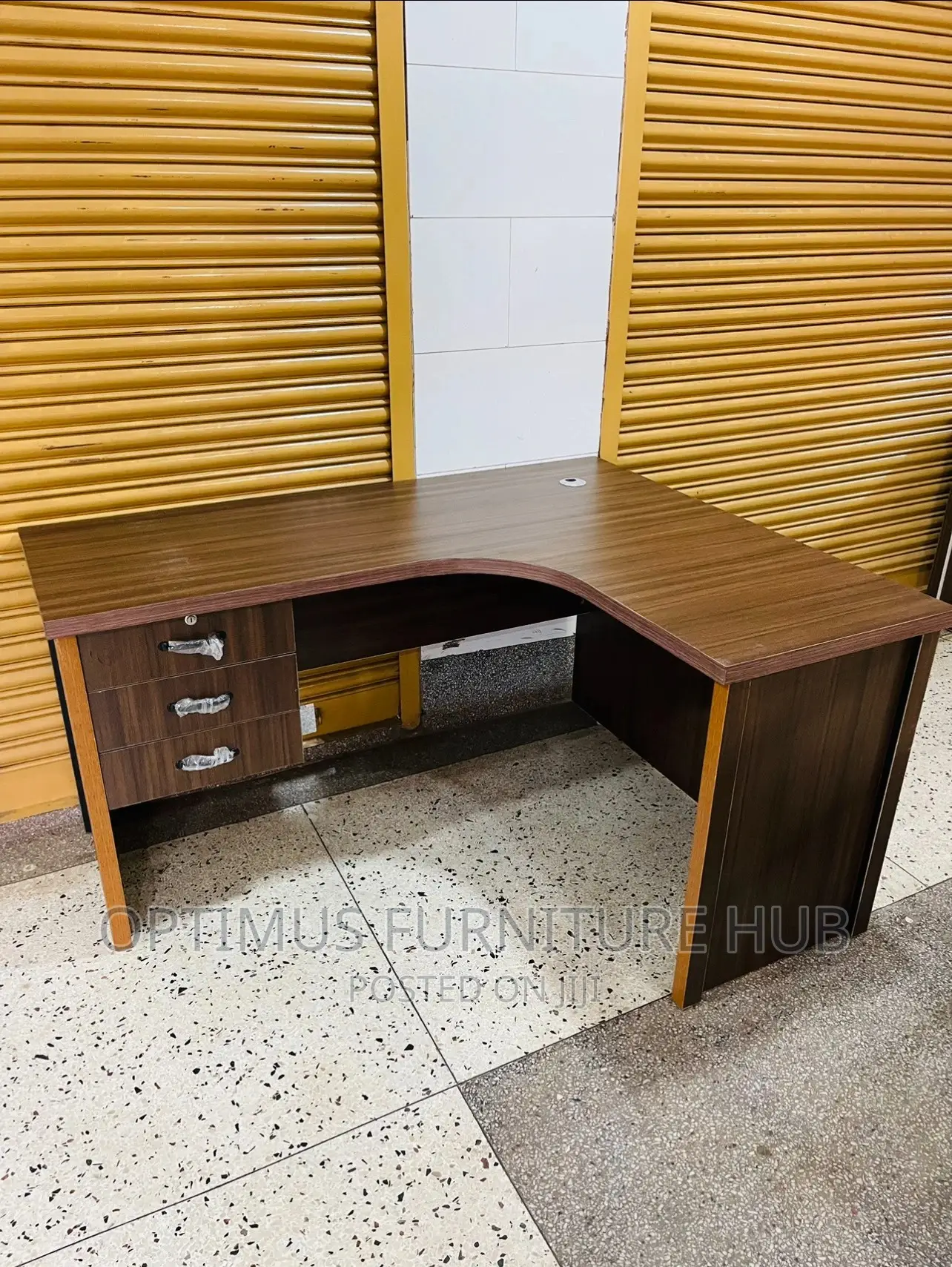 Office Desk