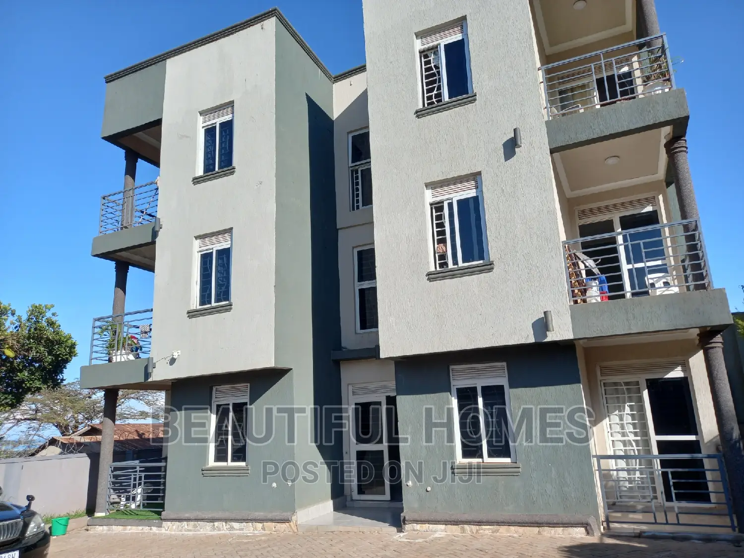 Furnished 1bdrm Apartment in Buziga Lake View, Makindye for sale