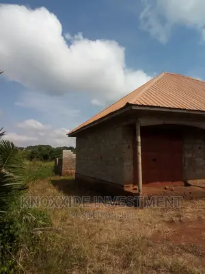 6bdrm House in Real Estate, Central Division for sale