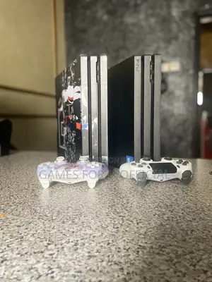 Uk Used Ps4 Pro Console With Controllers