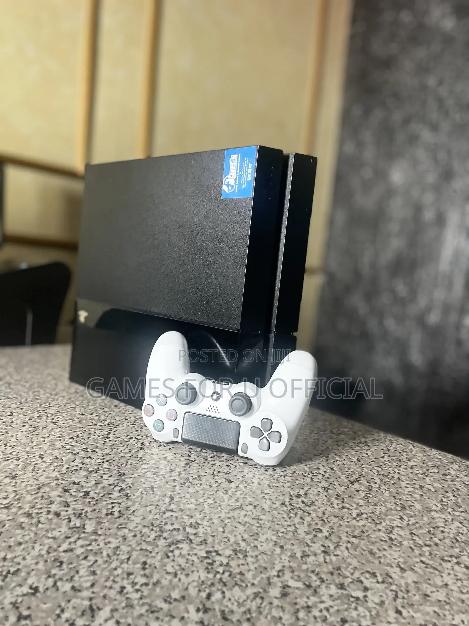 UK Used PS4 Standard Edition #23