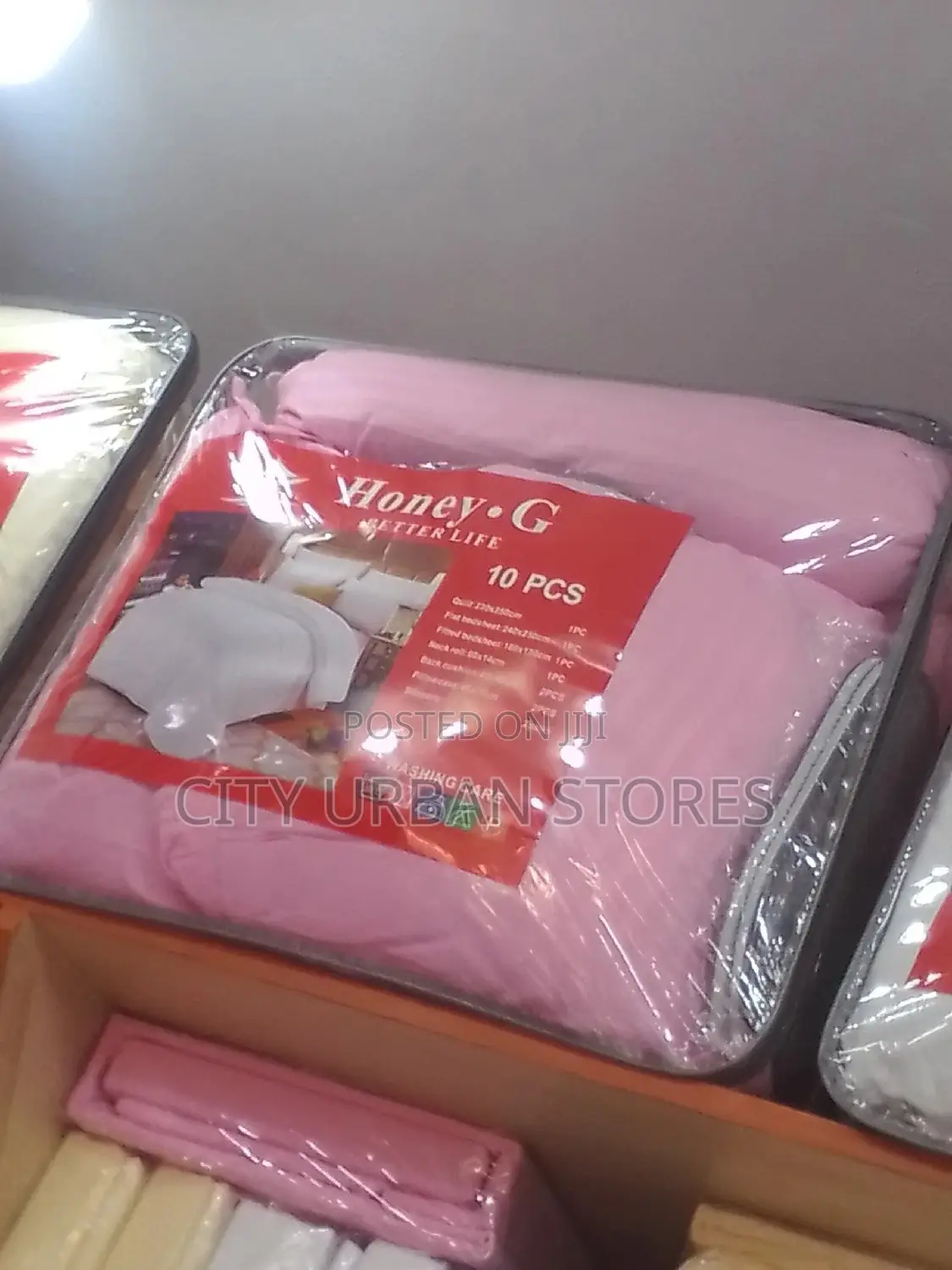 Honey G Duvet Cover Set
