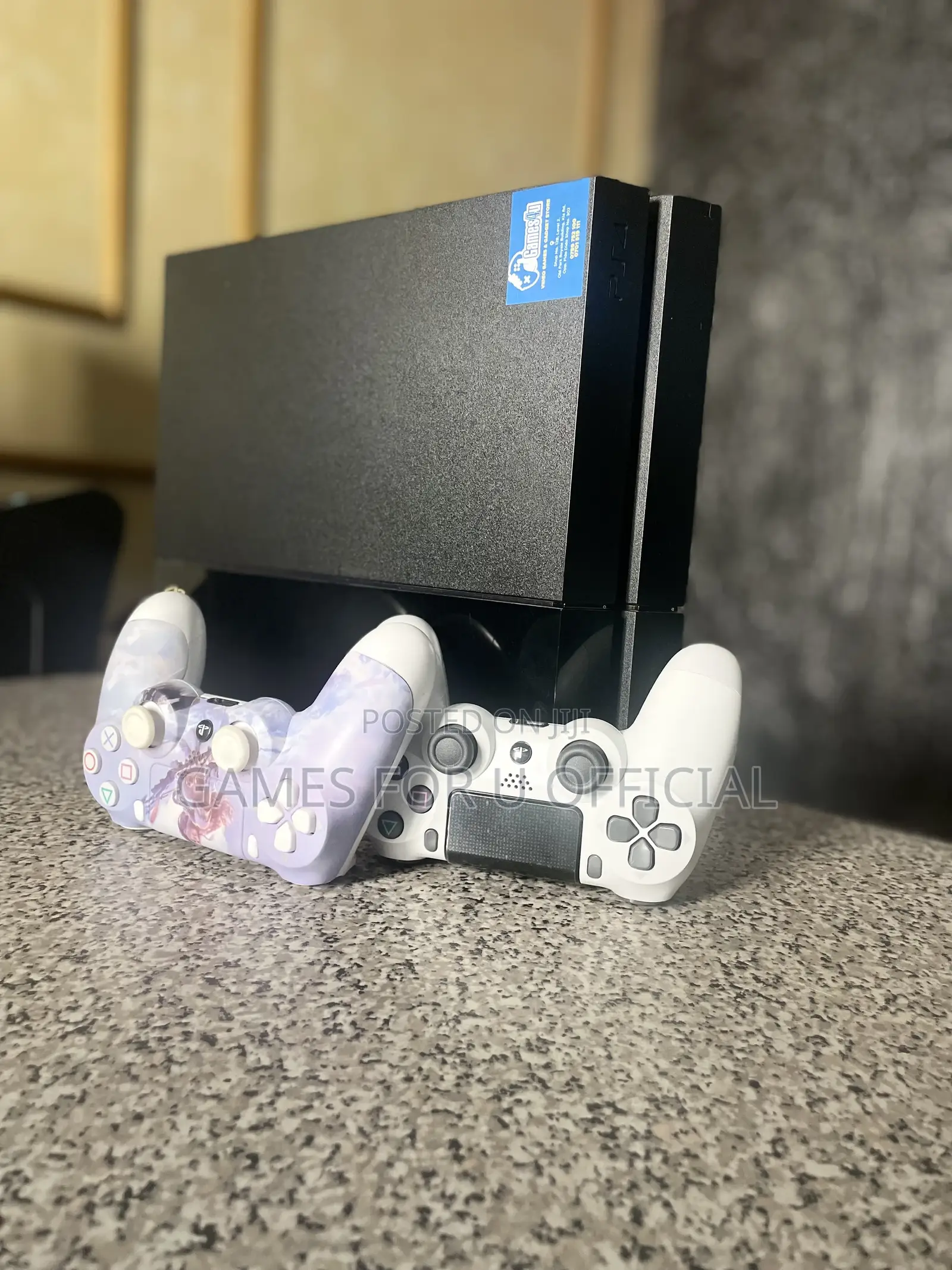 UK Used PS4 Standard Console 2pads
