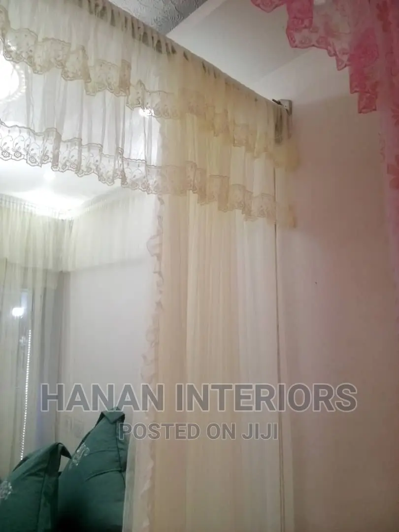 Strong Steel Wall Mounted Mosquito Net