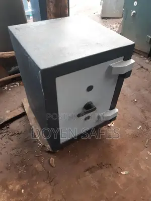 350kgs Shop Safe Box