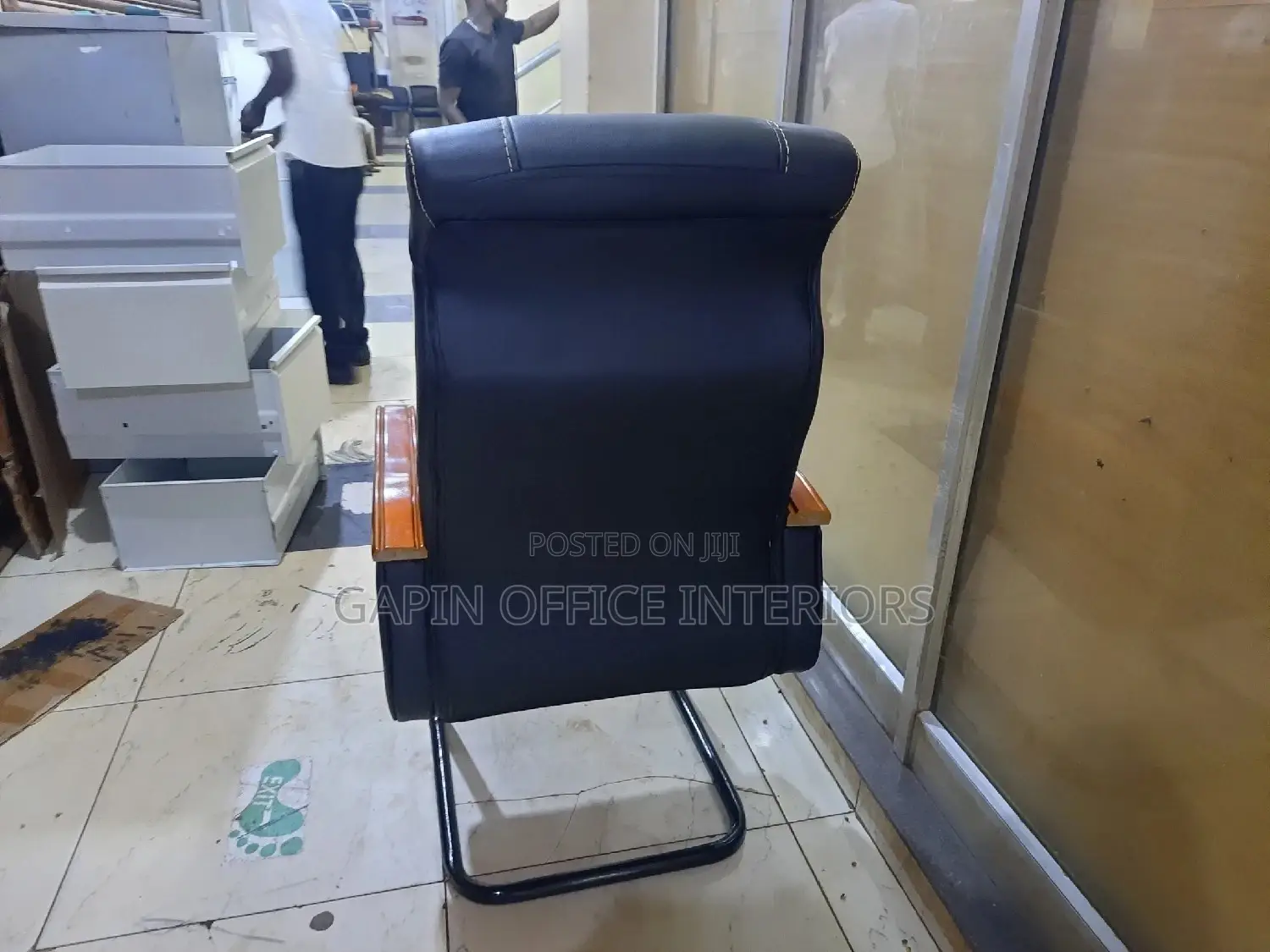 Executive Non Adjustable Office Chair