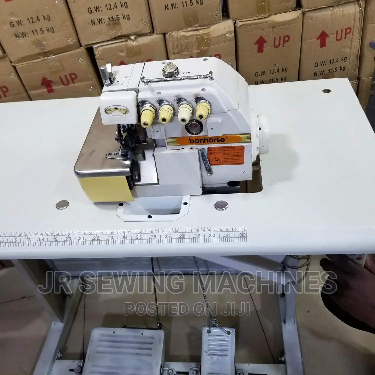 Overlock Industrial Sewing Machine in Central Division Manufacturing