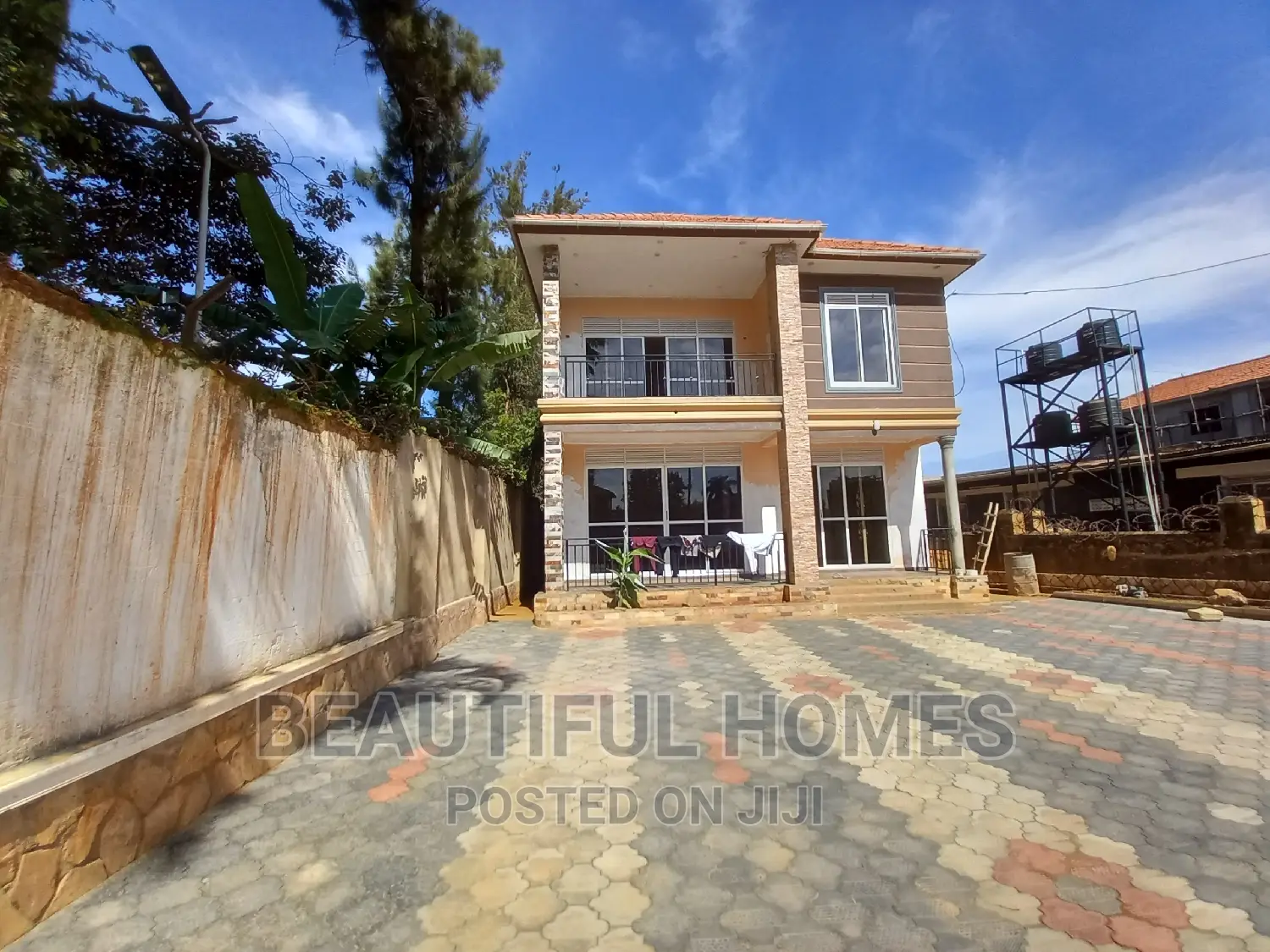 Furnished 5bdrm House in Kansanga Near, Makindye for sale