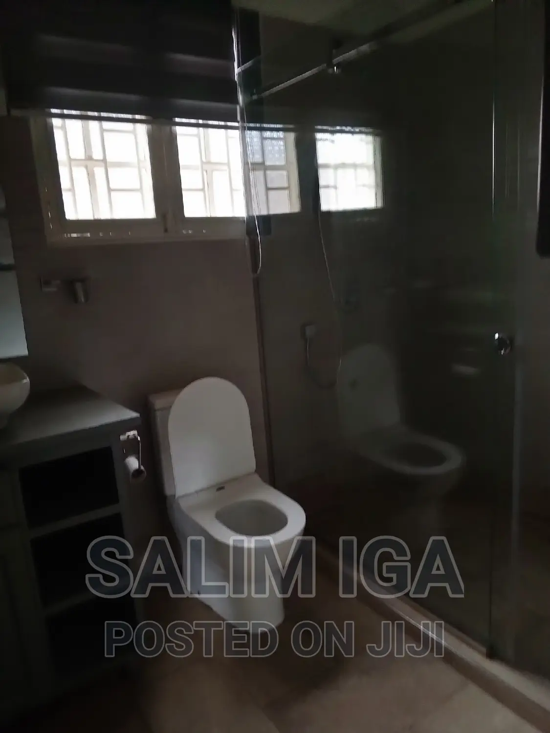 4bdrm Bungalow in Kololo Property, Central Division for rent