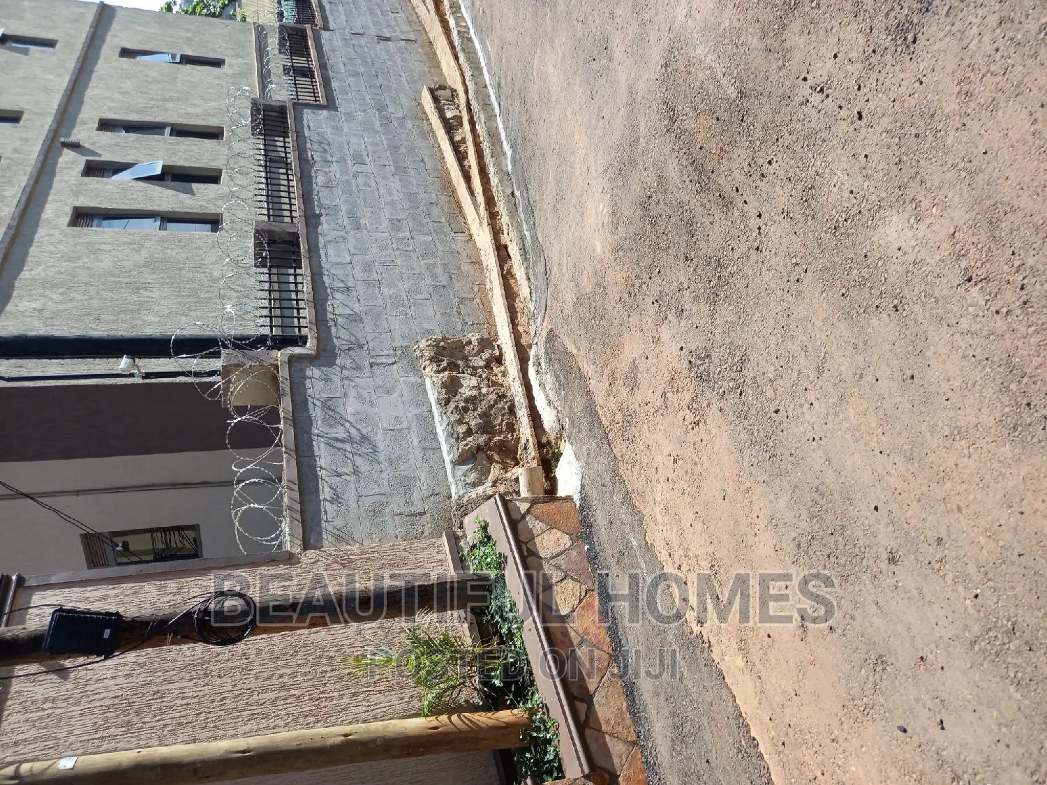 Furnished 2bdrm Apartment in Bunga Rich, Makindye for sale