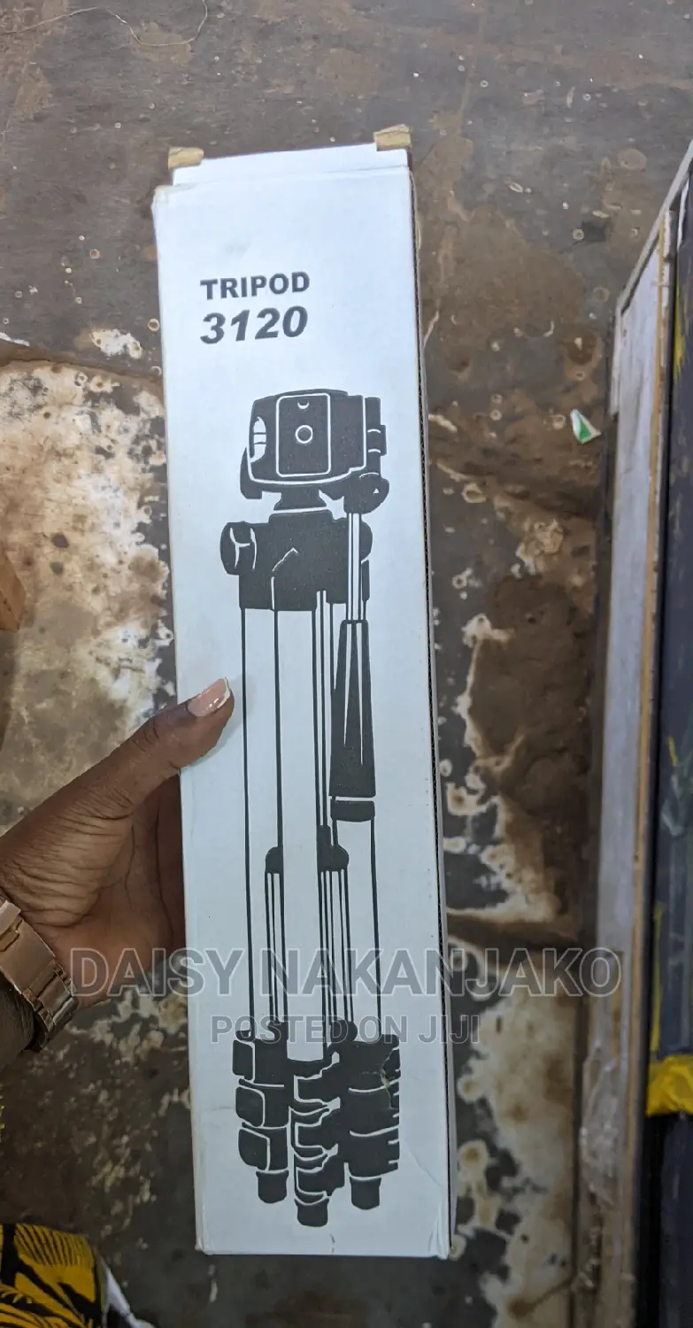 3120 Tripod Stand