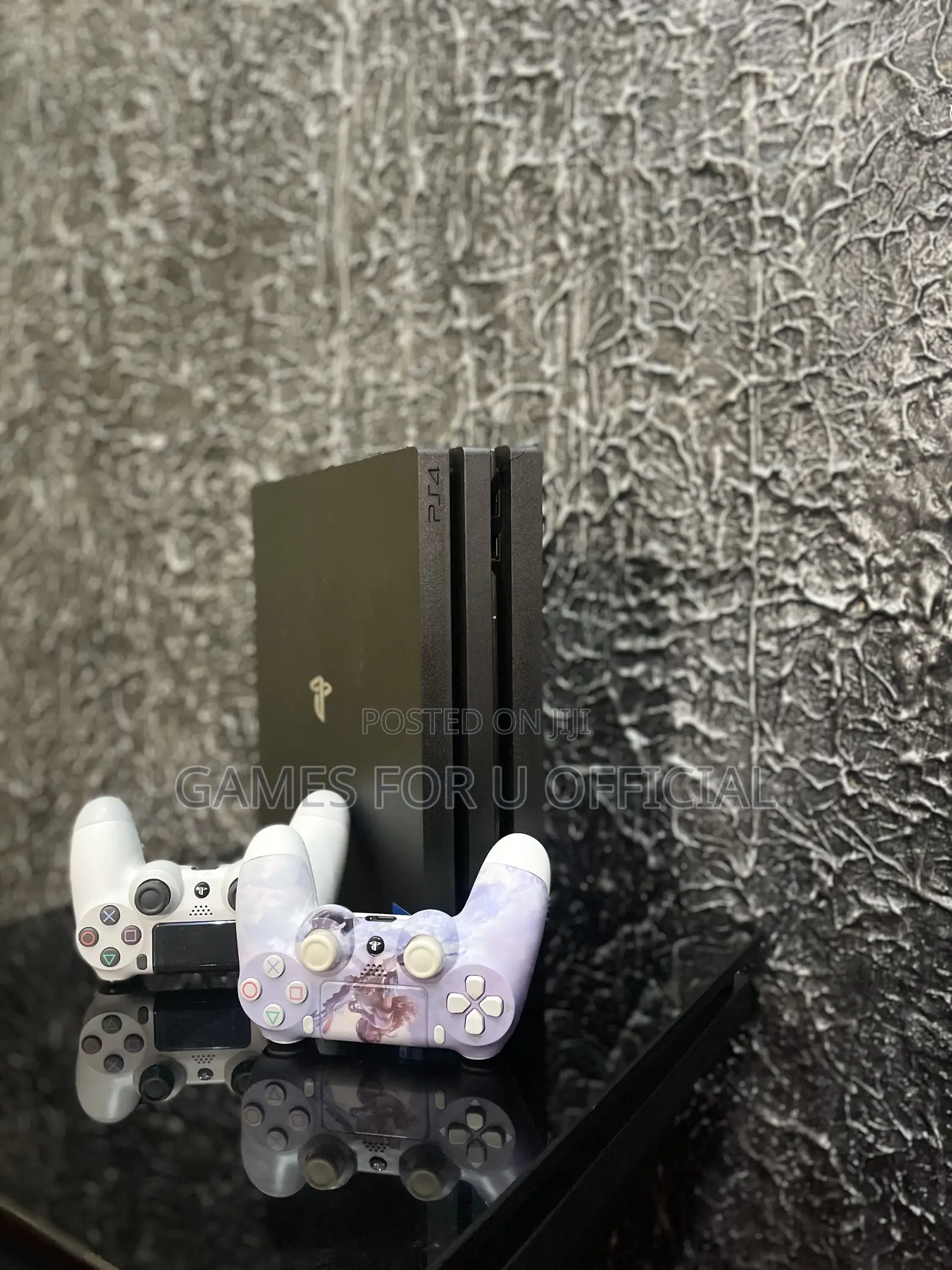 Sony Ps4 Pro Chipped Colored Pads FXT