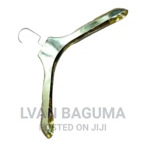 Gold / Silver Hangers ( Plastic )- 12 Pieces