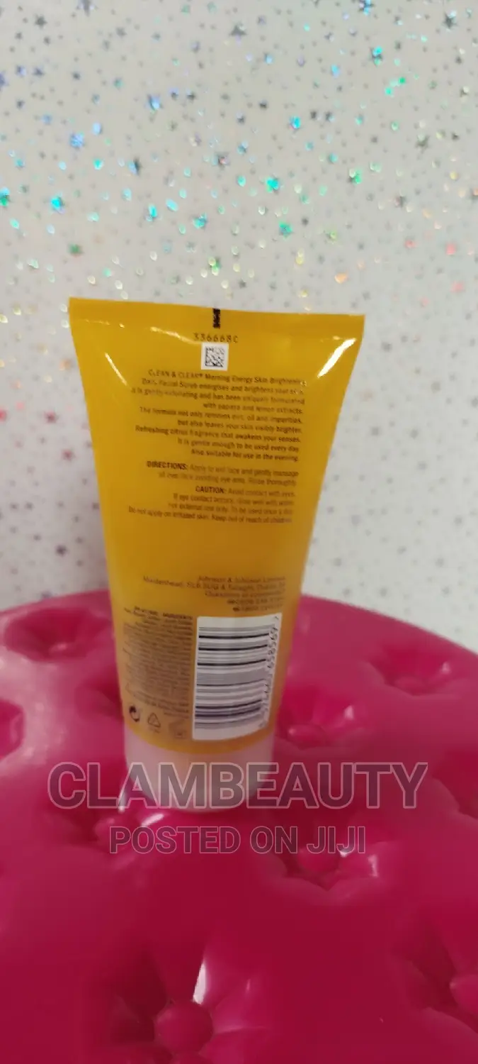 Clean Clear Morning Energy Brightening Facial Scrub