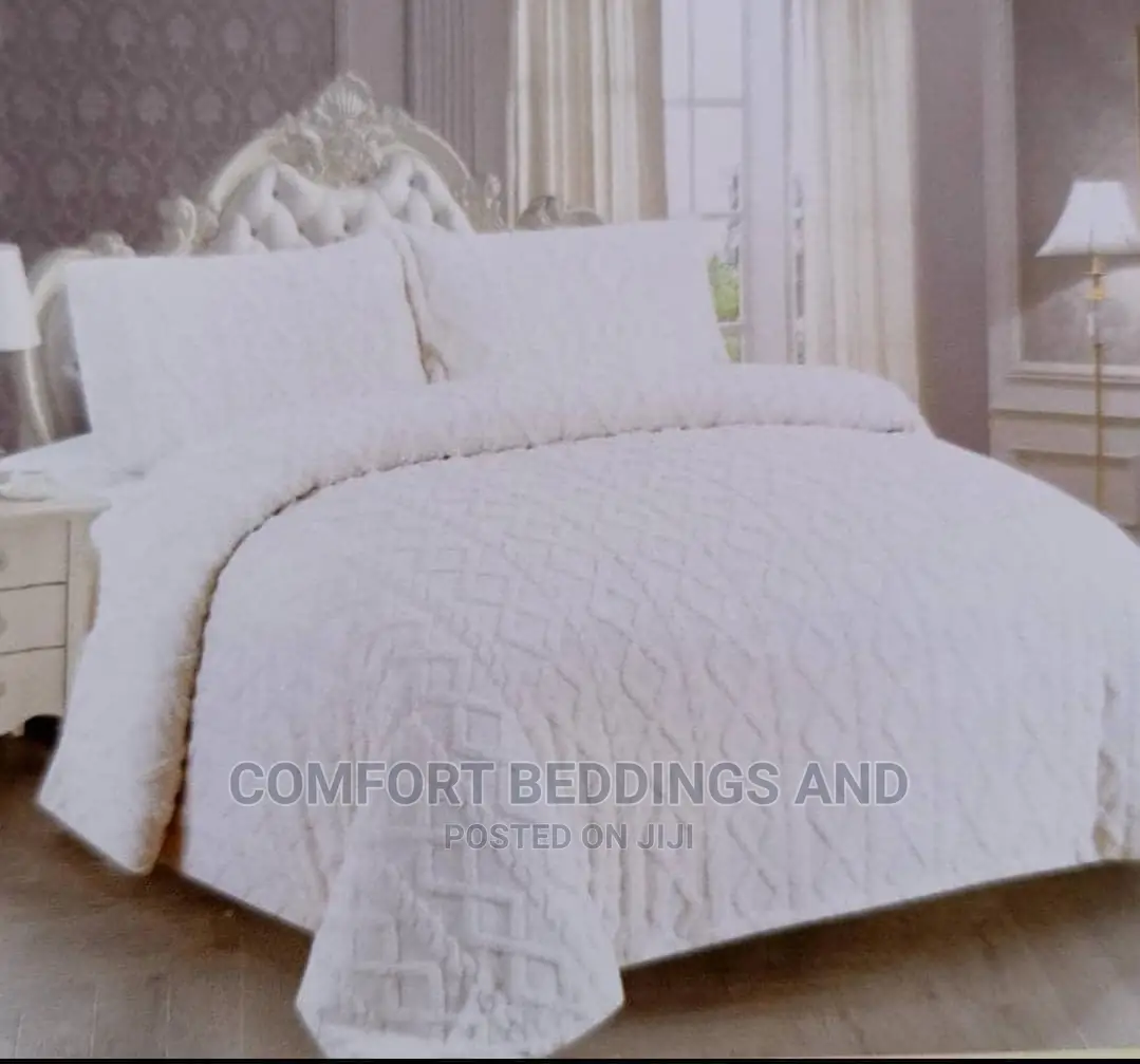 Velvet Bedcover Cream