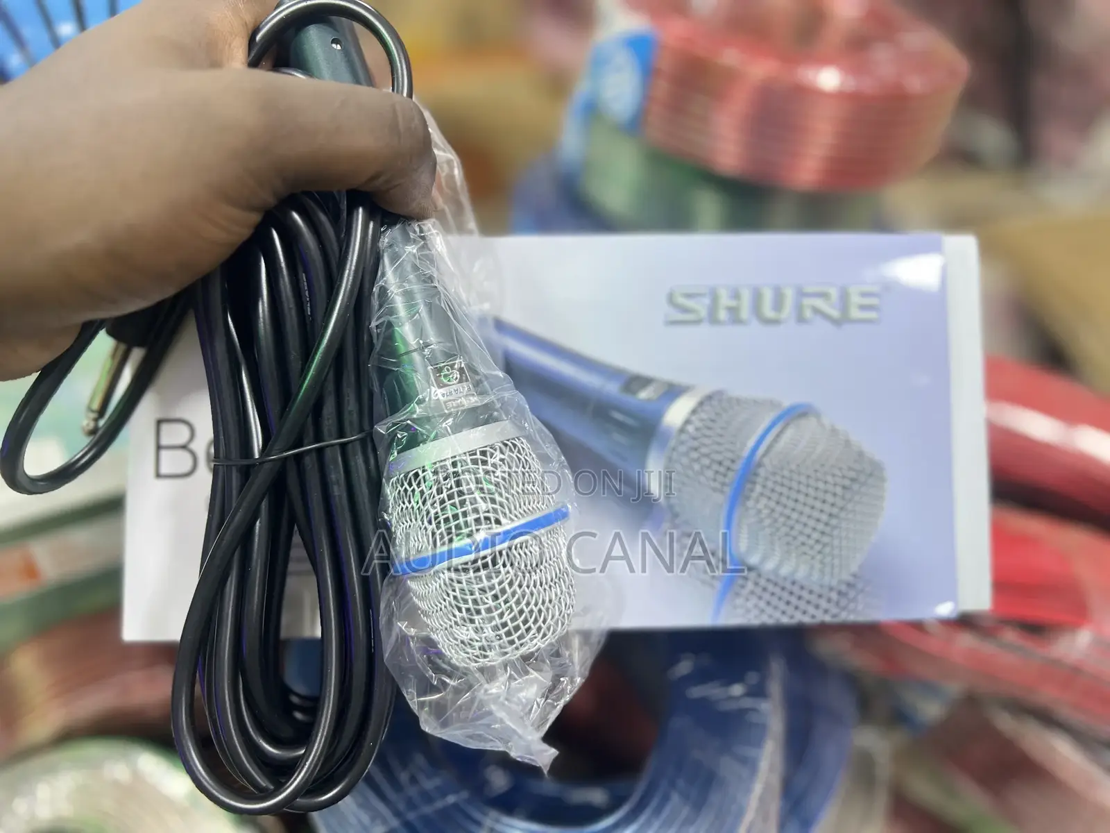 Shure Clasic Wired Microphone