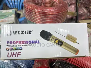 UHF Professional Wireless Microphone