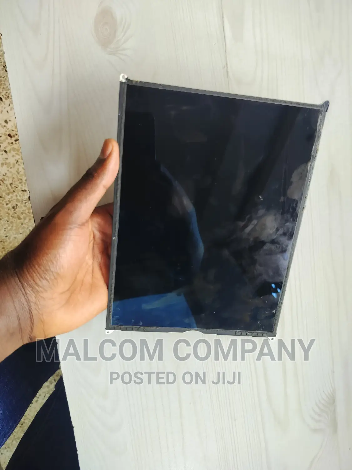 iPad Air One Screen Replacement/Repair Kampala A1475 Model