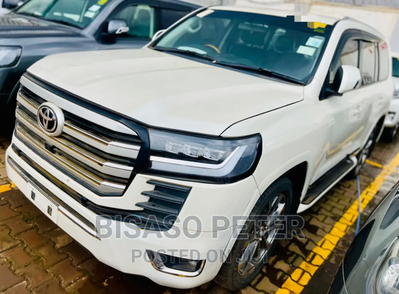 Toyota Land Cruiser 4.5 V8 TD GX-R 2010 White