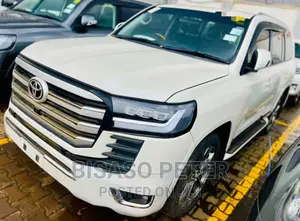 Toyota Land Cruiser 4.5 V8 TD GX-R 2010 White