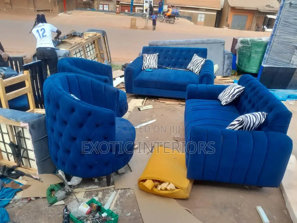 Sofaof 6seater Call