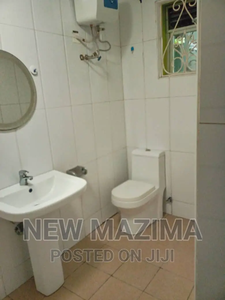 3bdrm Apartment in Namasuba Zana Ntebe, Central Division for rent