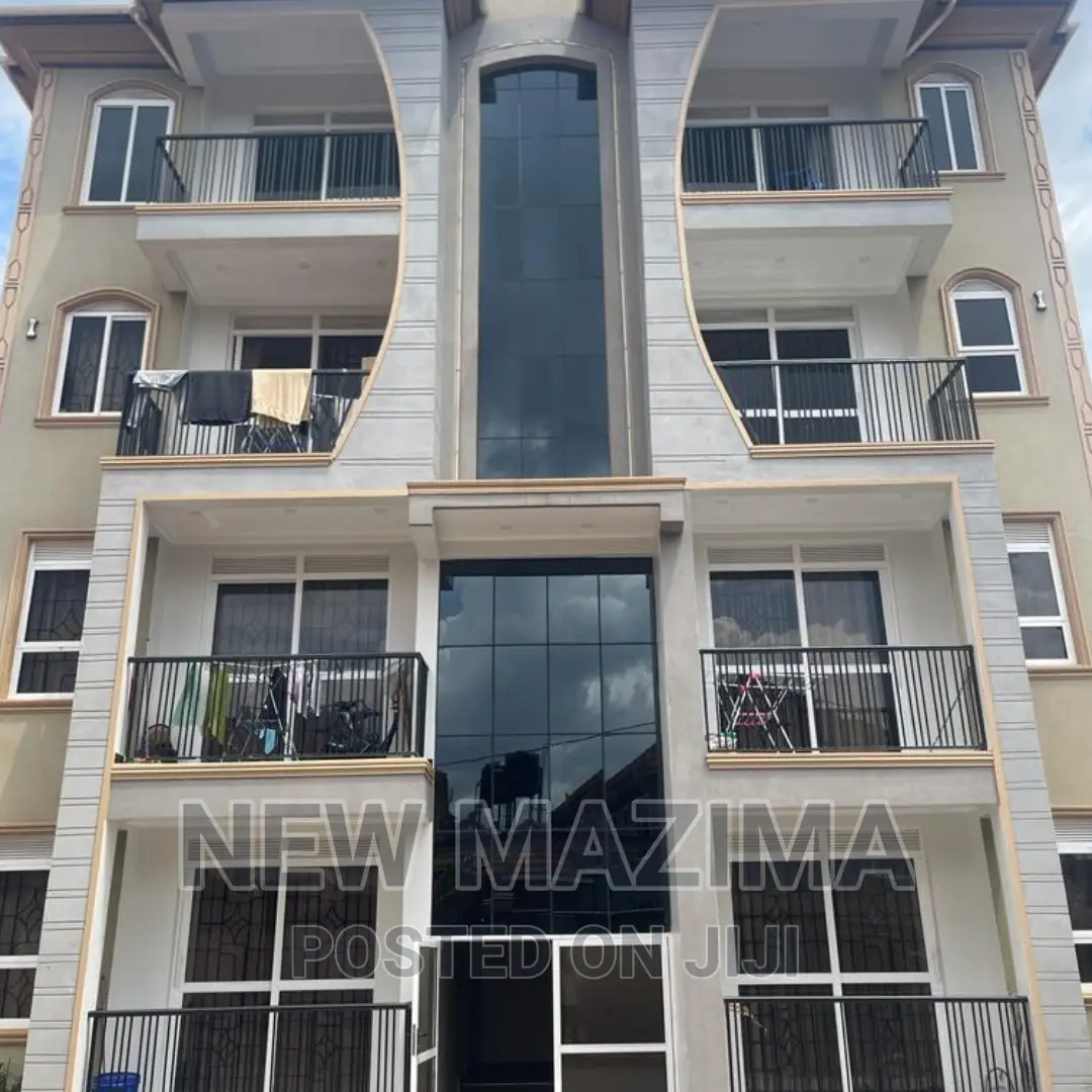 8bdrm Block of Flats in Bunga Heights, Central Division for sale