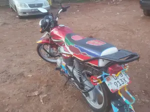 TVS HLX 125 2022 Red
