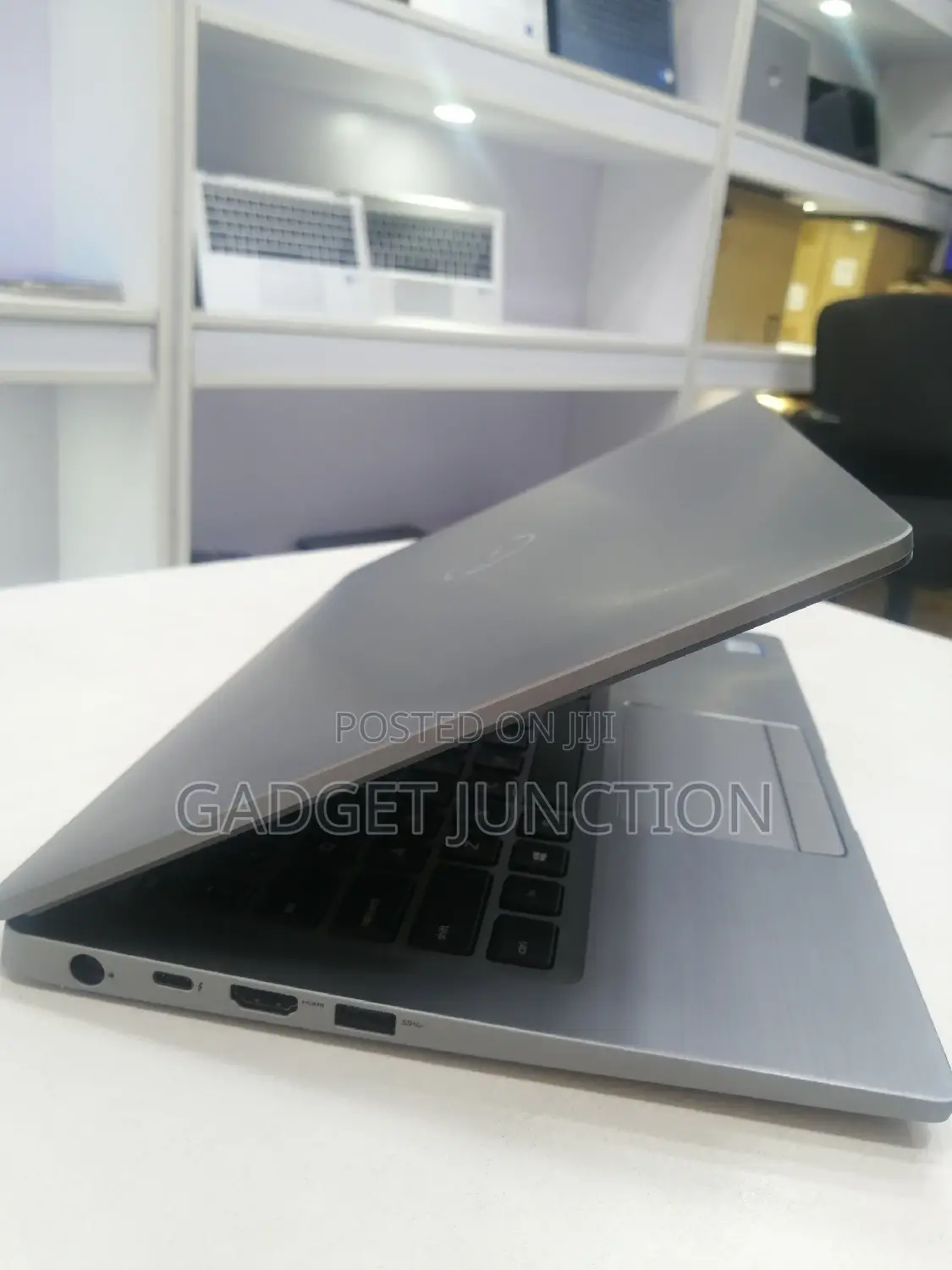 New Laptop Dell Latitude 7400 8GB Intel Core I5 SSD 512GB