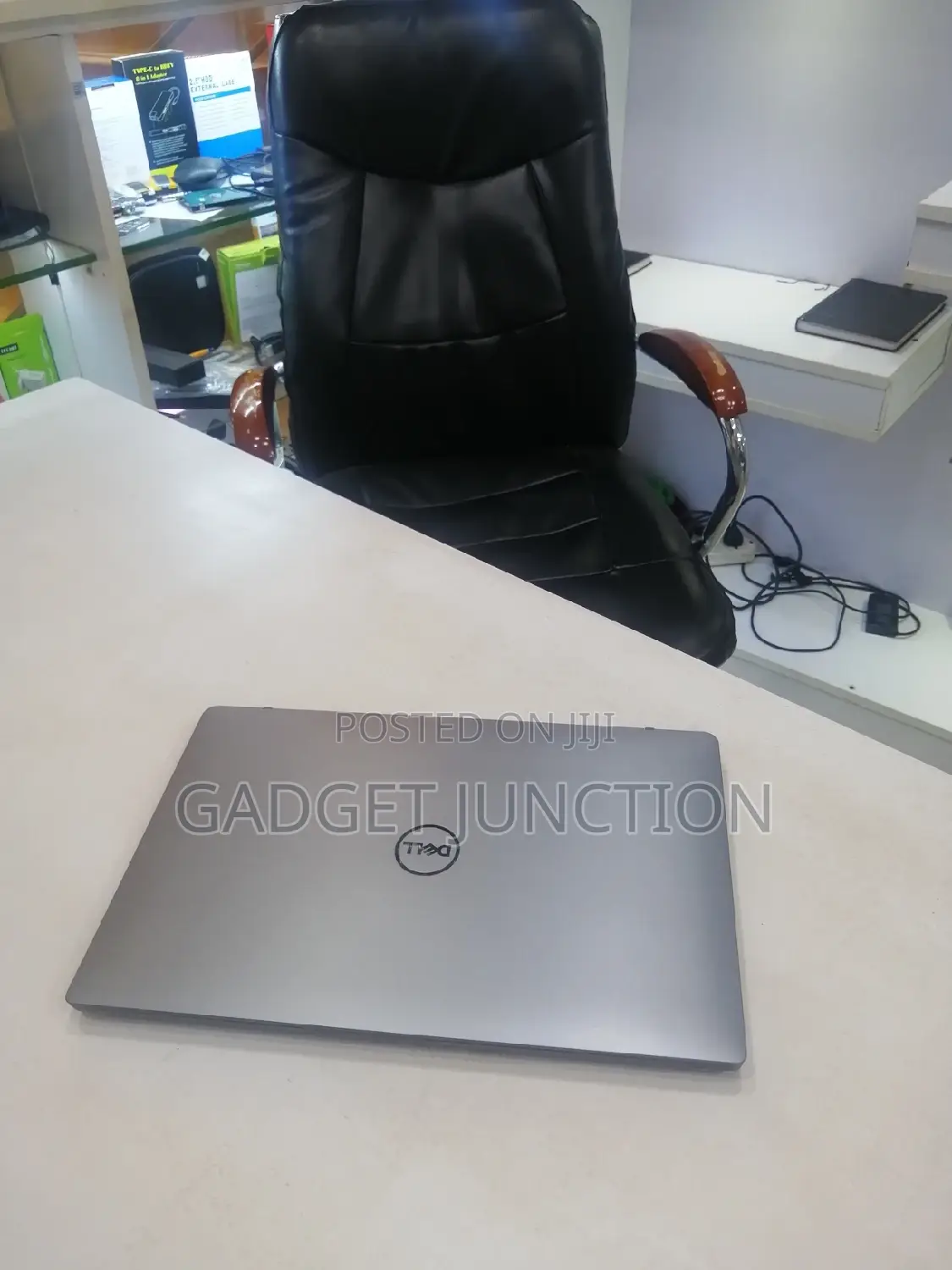 New Laptop Dell Latitude 7400 8GB Intel Core I5 SSD 512GB