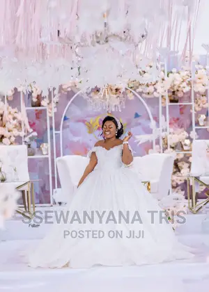 Wedding and Introduction Photographers for Hire