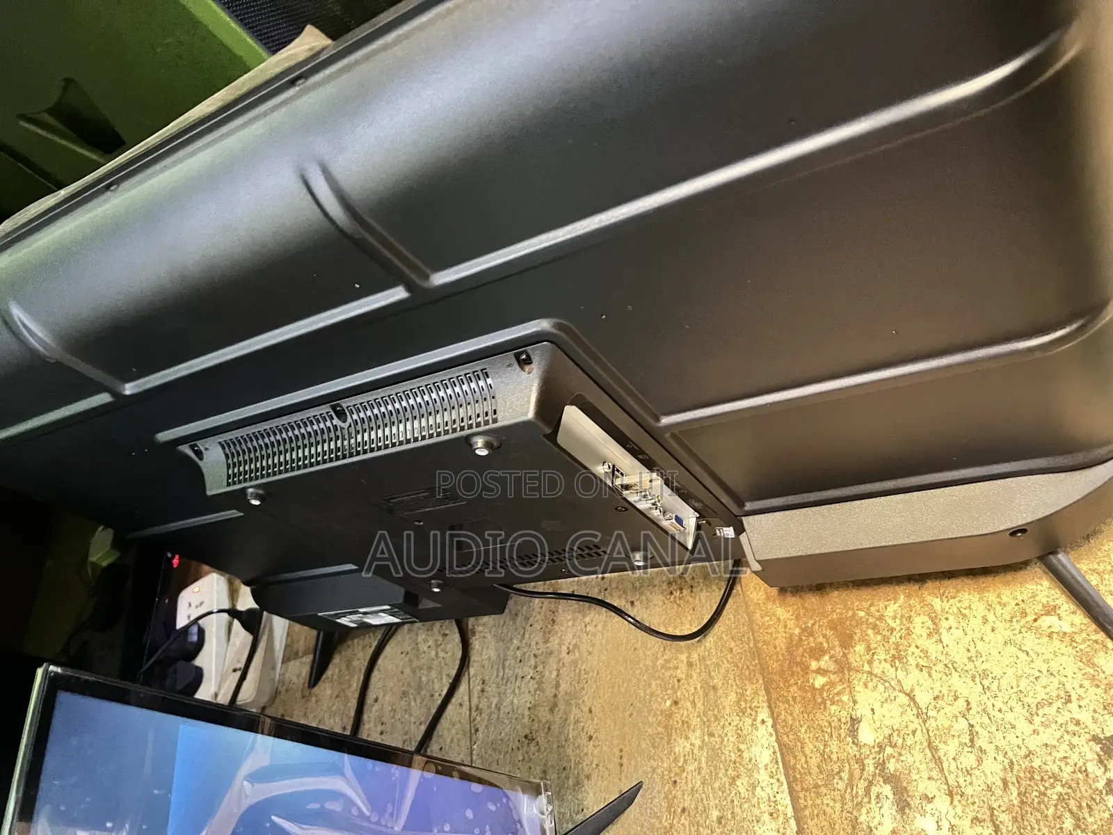 LG 43” LED Digital Tv